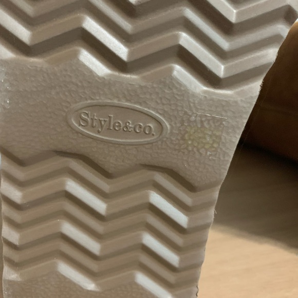 Style & Co Tan Suede Winter Boots with Faux Fur Lining size 8 - Picture 9 of 11